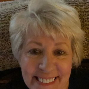 Meet your Posher, Karin